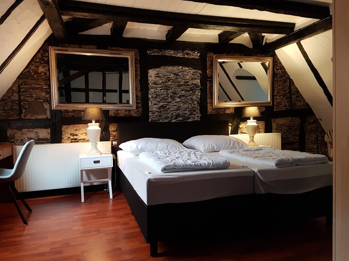 Haus Am Bachgasse - Haus Von 1777 Mit Sauna Zell Extérieur photo
